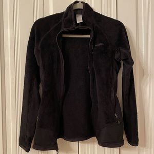 Patagonia Women’s R2 fleece jacket